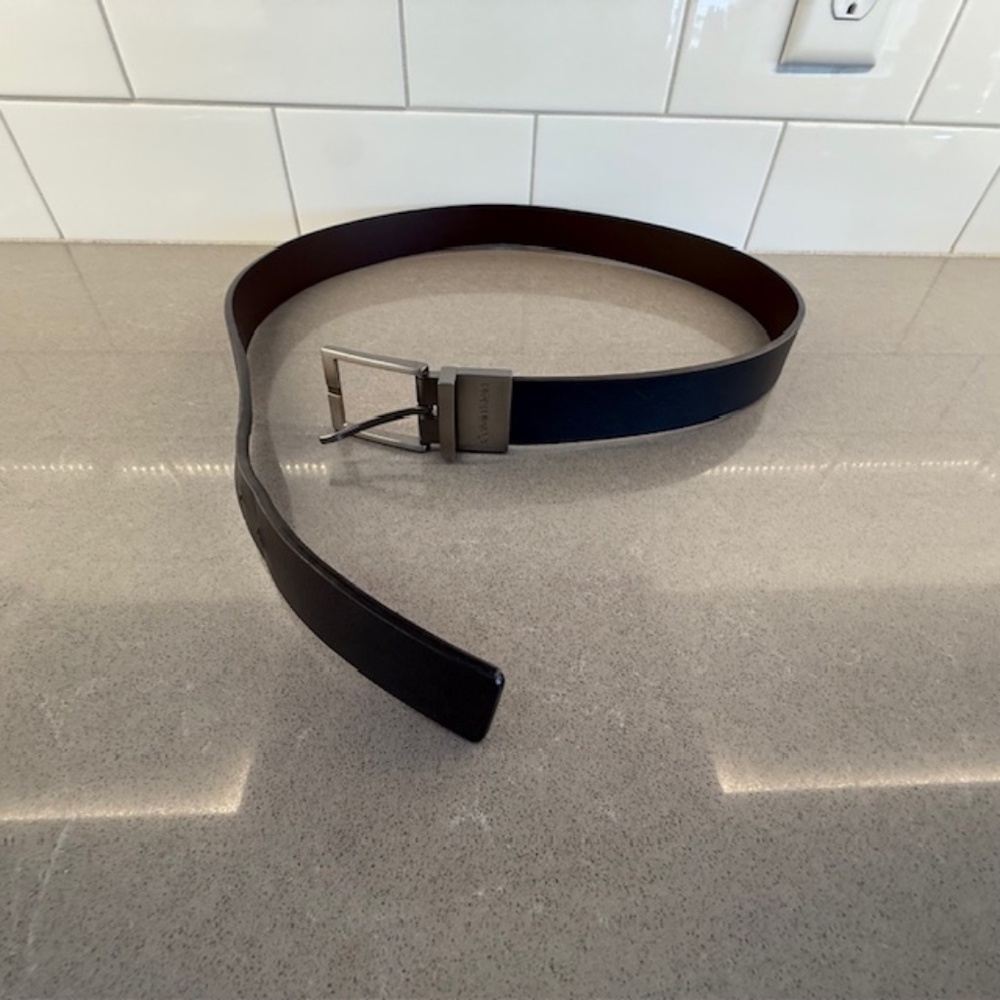 Men's Size 40 Calvin Klein BQK1 Size 40 Brown Belt